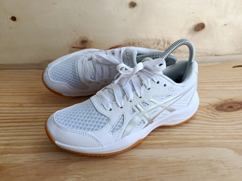 ASICS Upcourt 6 Women White Silver Indoor Volleyball Court Shoes Size US 6